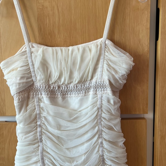 Bordeaux cream color nylon top - Picture 3 of 6